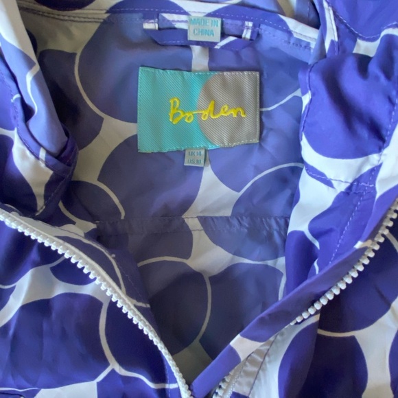 Boden Purple Dot Anorak With Hood, 1/4 Zip, Elastic at Sleeves and bottom Sz 10 - Picture 3 of 6